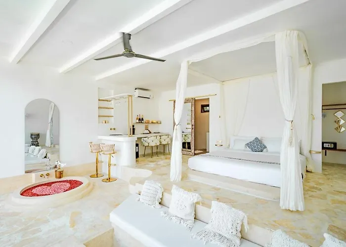 Sole 1br Romantic Villa, 5 Min To Thomas